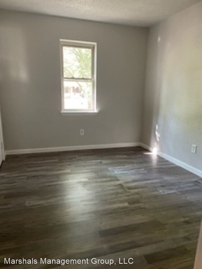 Building Photo - 3 br, 1.5 bath House - 814 W Atlanta St.