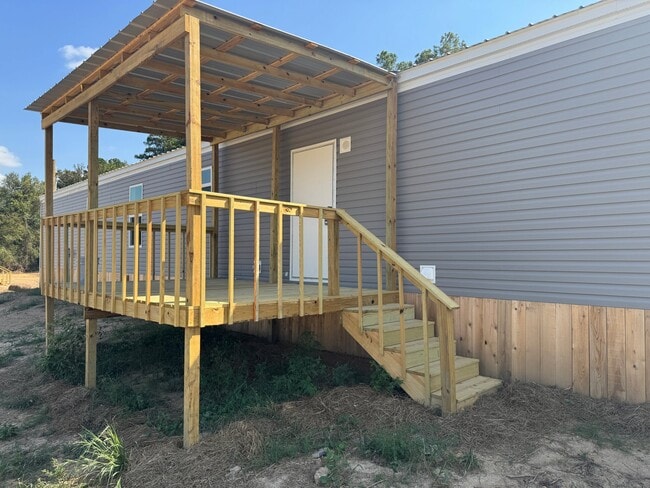 Building Photo - 506 Elkins Rd