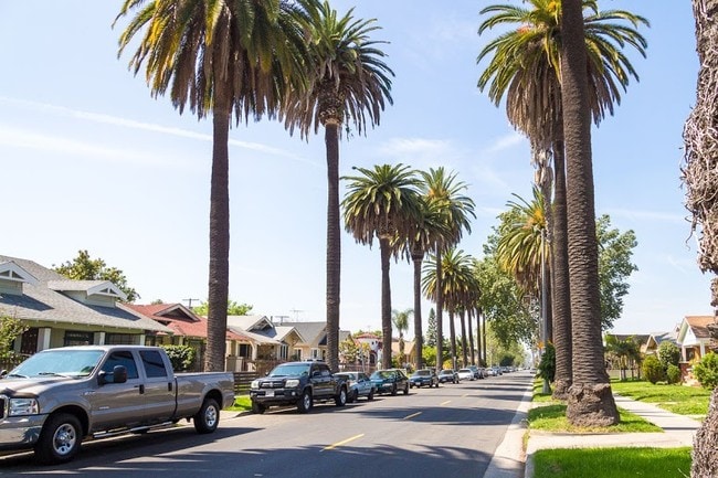 Street that house is on - 1719 W 39th St House