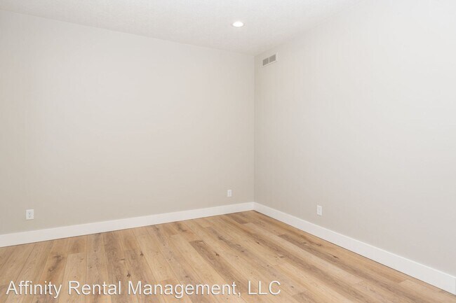 Foto del edificio - 6 br, 3.5 bath House - 3163 Trevor Street