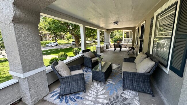 Foto del edificio - 6020 McGee St
