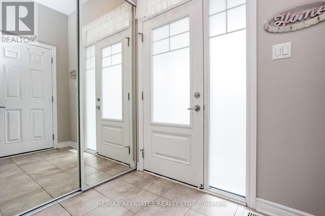 Photo du bâtiment - 196 Bandelier Way