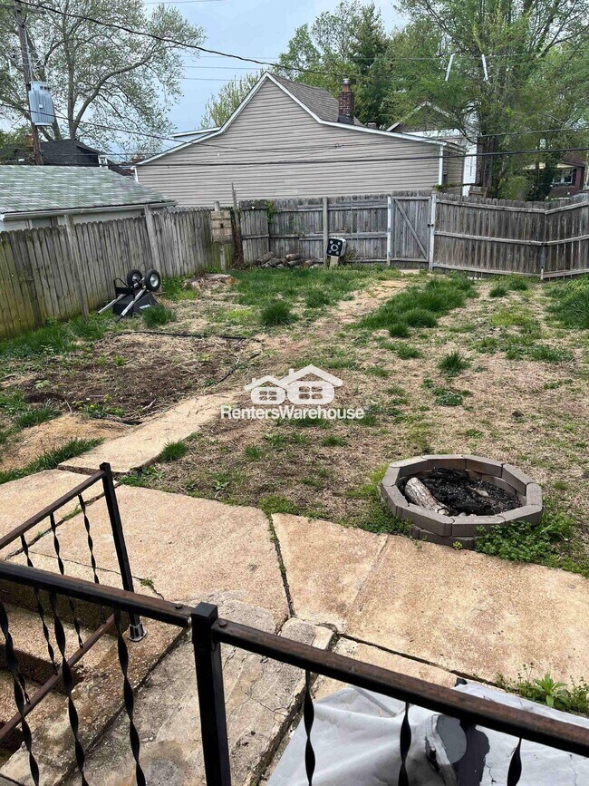Building Photo - 4639 Adkins Ave