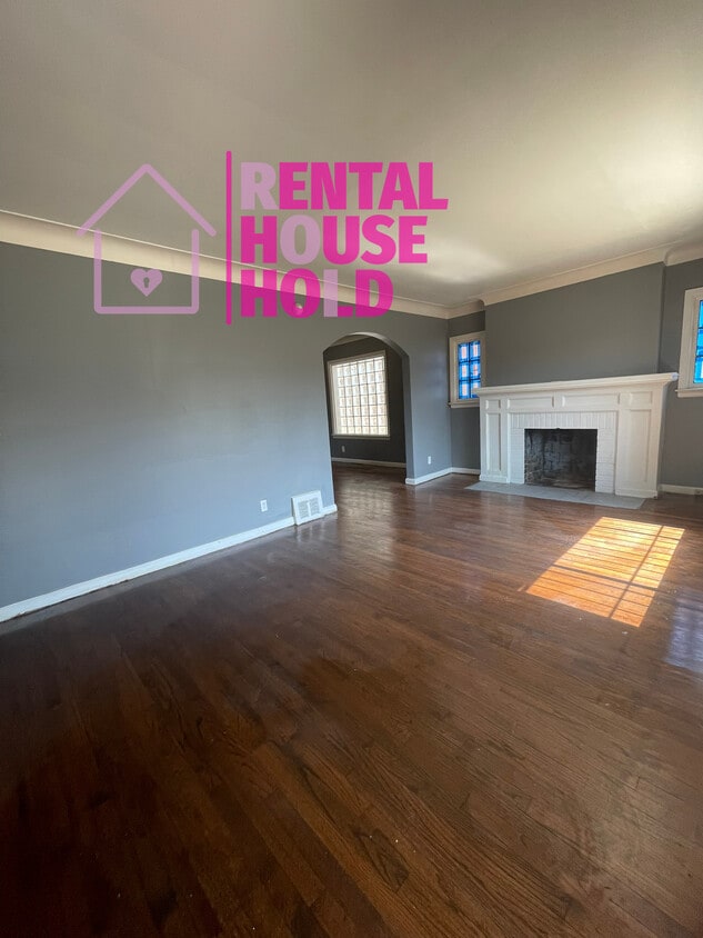 Foto principal - 10575 Beaconsfield St