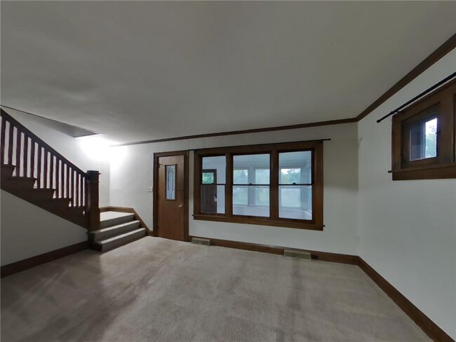 Building Photo - 2322 NE Stinson Pkwy