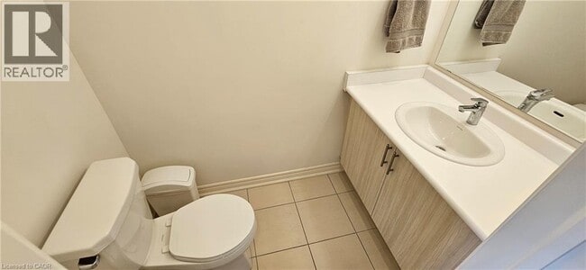 Building Photo - 11 Gledhill Crescent