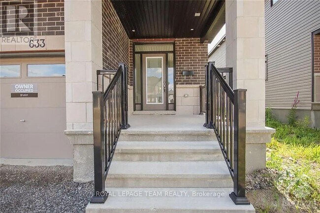 Photo du bâtiment - 633 Rathburn Ln
