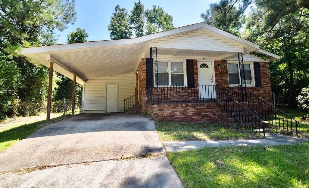 Primary Photo - 2416 Barton Chapel Rd