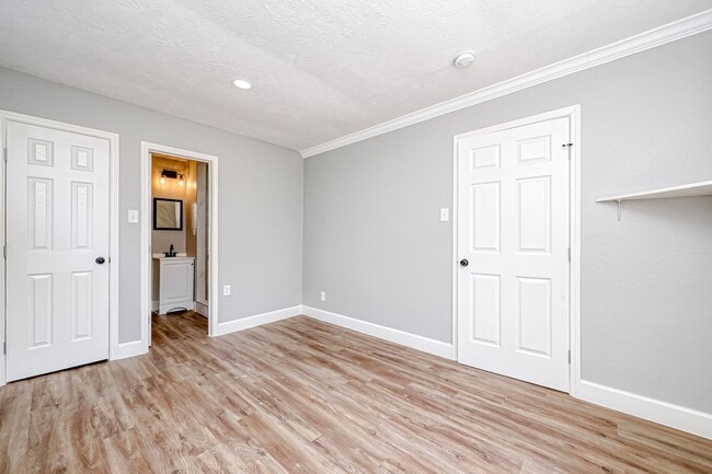 Foto del edificio - 6715 Victoria St