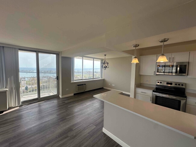 Foto del edificio - 1626 N Prospect Ave