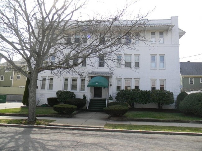 Building Photo - 152 Elmgrove Ave