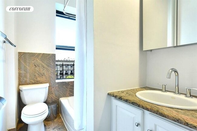 Foto del edificio - 255 Eastern Pkwy