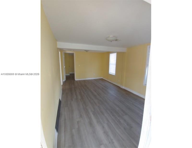 Foto del edificio - 241 NW 5th Ave
