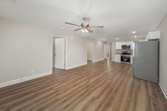 Foto del edificio - 120 Northlake Dr