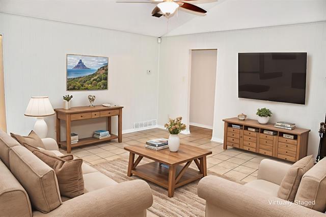 Foto del edificio - 2808 Bent Tree Ln