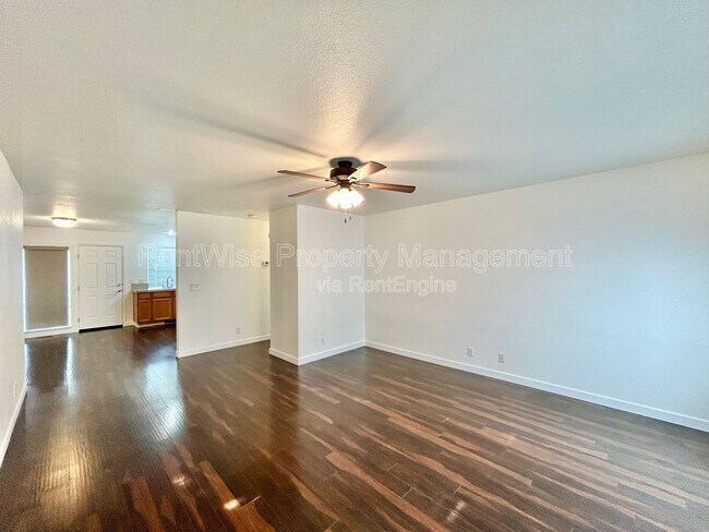 Foto del edificio - 8990 W Cory Ln
