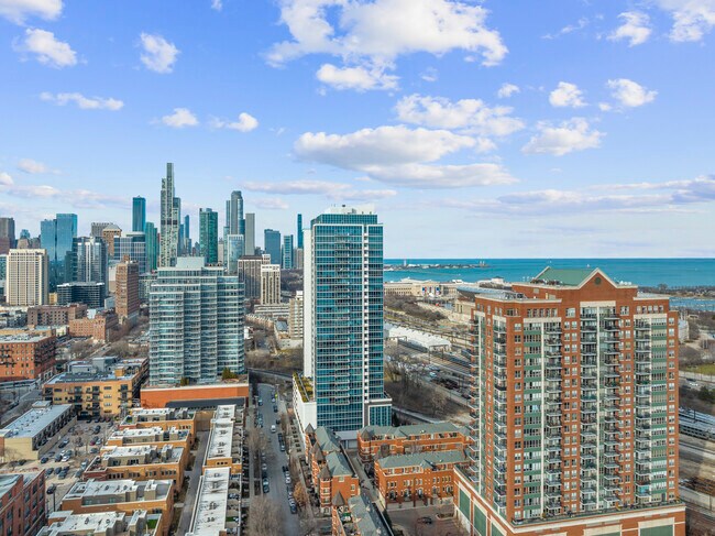 Foto del edificio - 1717 S Prairie Ave