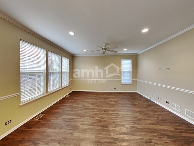 Building Photo - 58 Leadville Lane