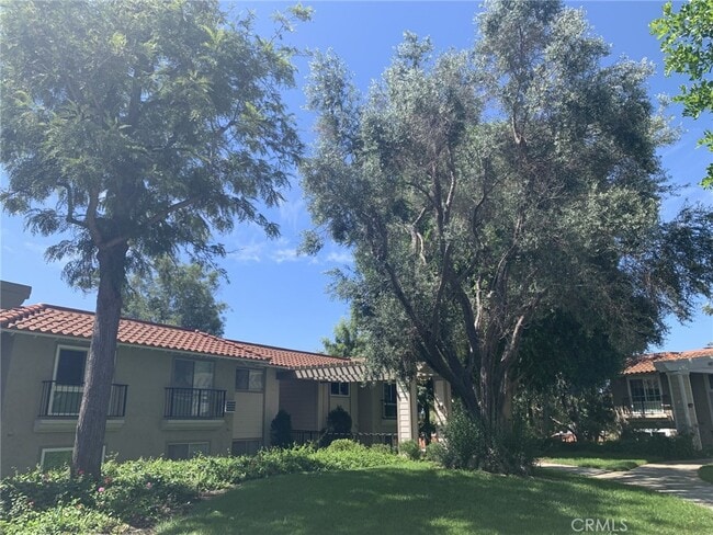 Building Photo - 3271 San Amadeo