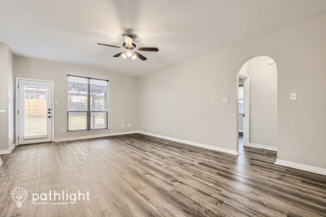Foto del edificio - 8749 Gaines Drive, Fort Worth, TX, 76244