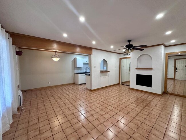 Foto del edificio - 505 W 7th St