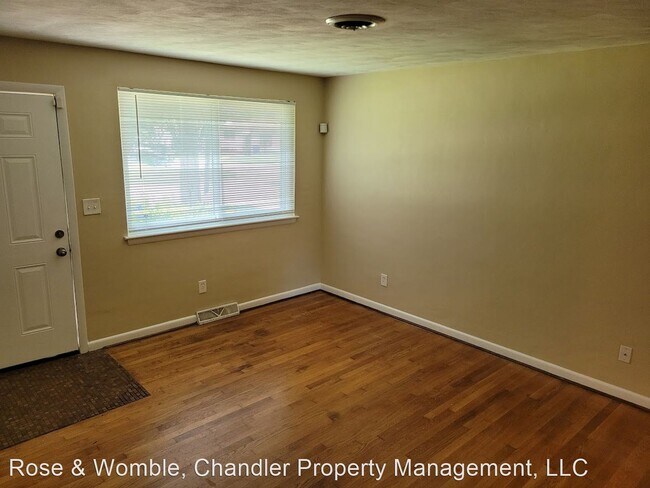 Building Photo - 4 br, 2 bath House - 429 Woodview Avenue