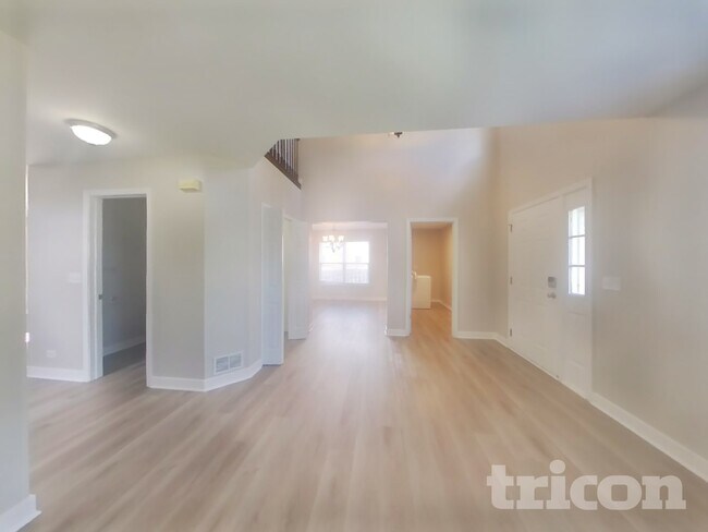 Foto del edificio - 220 Winding Canyon Way