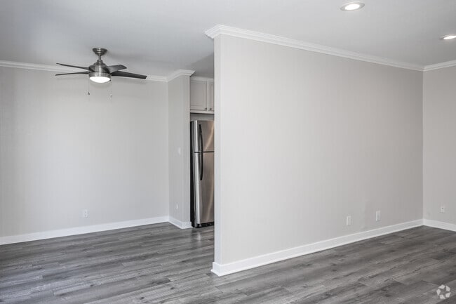 3 habitaciones, 2 baños - 130 m² - Comedor - Fairway Villas Apartment Homes