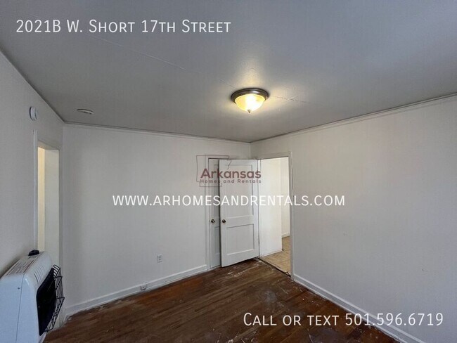Foto del edificio - 2021B W. Short 17th Street-