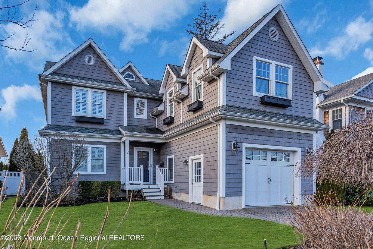Foto principal - 89 Mclean Ave
