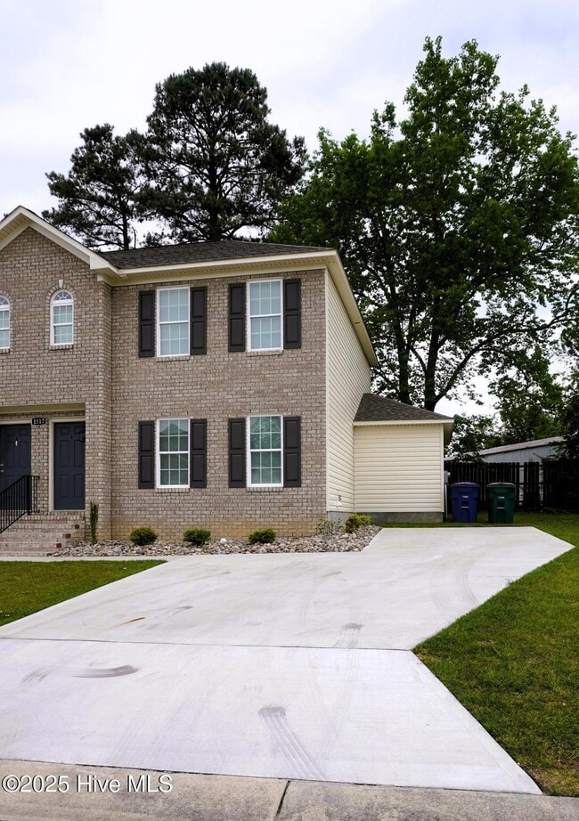 Building Photo - 1517 Pine Brook Ct