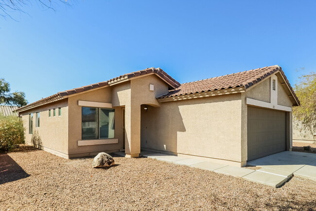 Building Photo - 14879 W Acapulco Ln