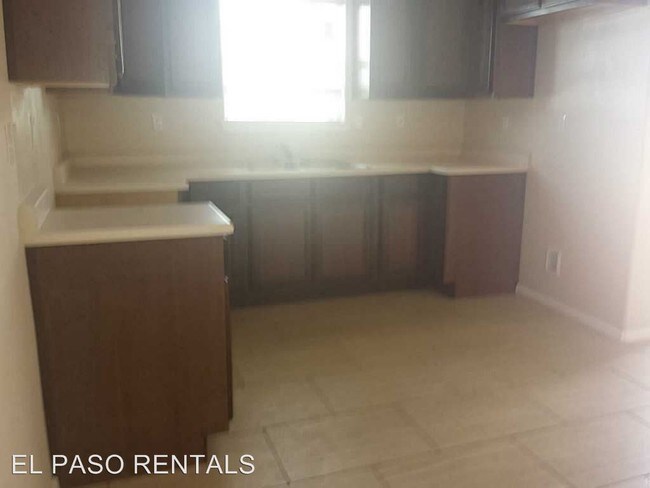 Building Photo - 5904 Cielo de Oro Pl