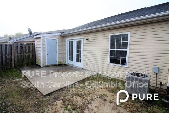 Foto del edificio - 315 Elders Pond Cir