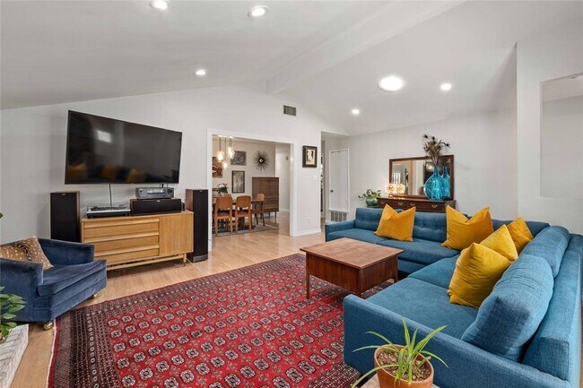 Foto del edificio - 6903 Moonmont Dr