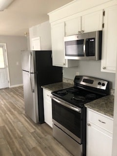 Foto del edificio - 4040 Cedars Pkwy