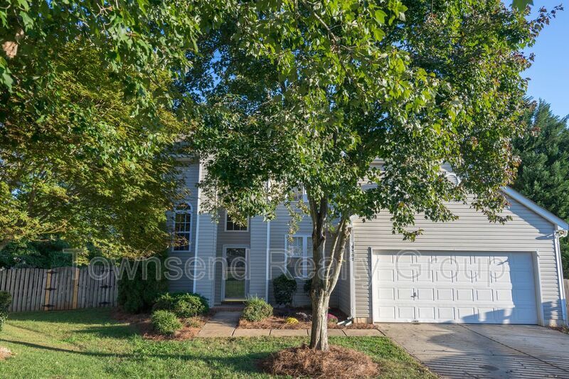 9307 Winston Hall Ct, Charlotte, NC 28277 House Rental in Charlotte