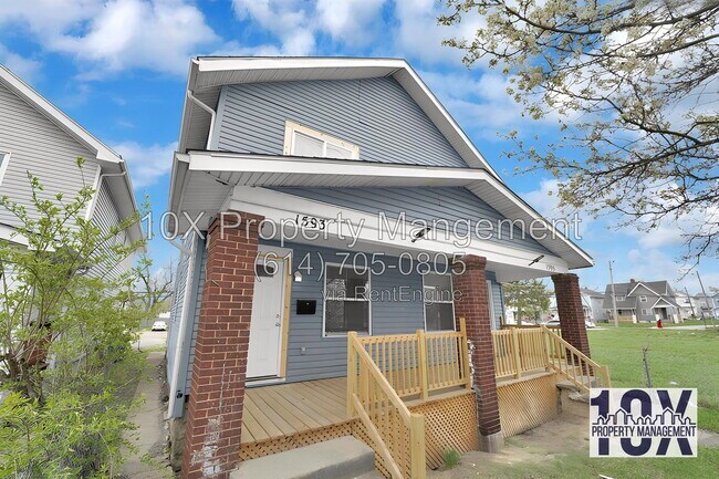 Foto del edificio - 1593 Cleveland Ave