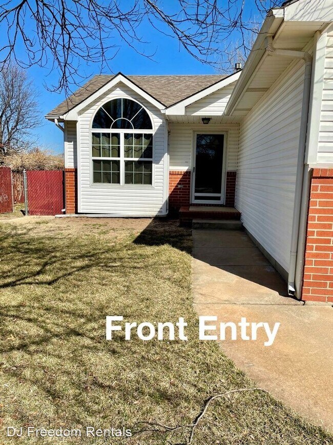 Foto del edificio - 3 br, 2 bath House - 720 Deerfield Cir