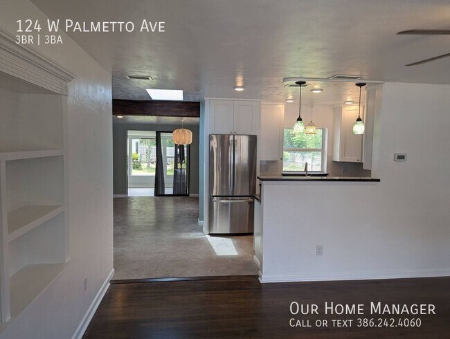 Foto del edificio - Impeccably renovated 1950s gem!