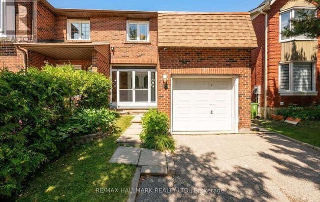 Building Photo - 154 Robert Hicks Dr