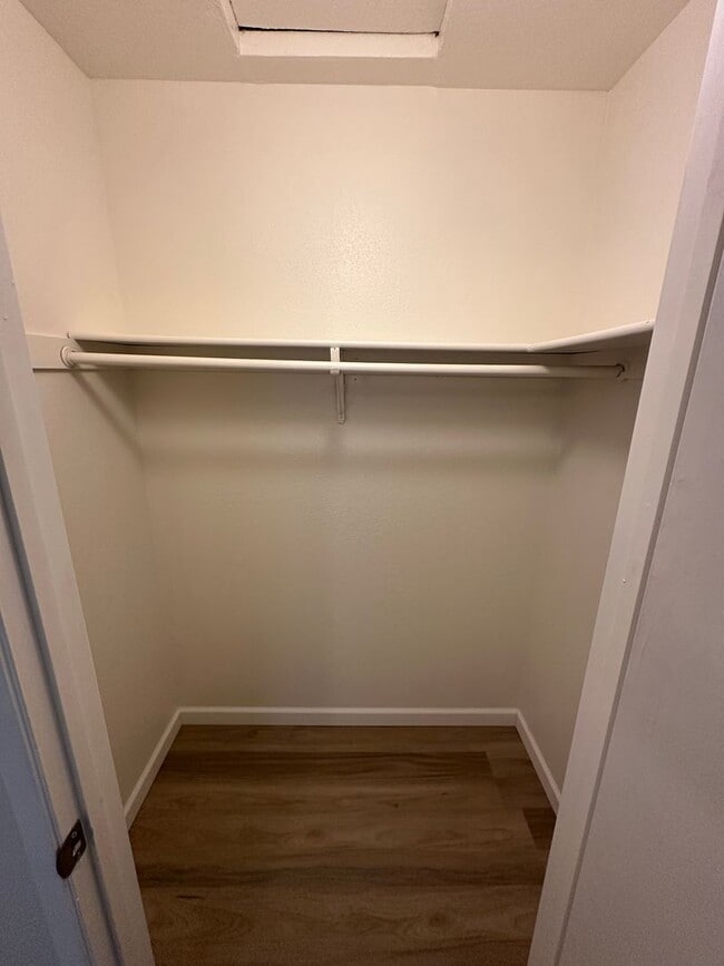 Building Photo - 371 Florinda St