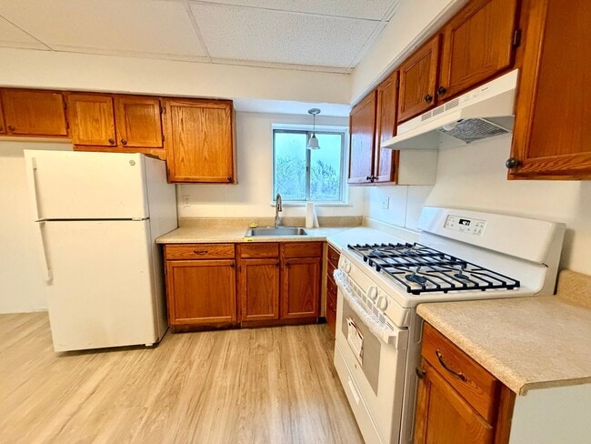 Building Photo - 1108 Oswin St