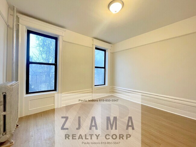 Foto del edificio - 395 St Johns Pl