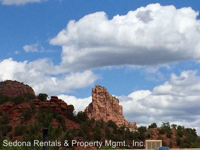 Building Photo - 3 br, 2 bath House - 335 Montazona Trail