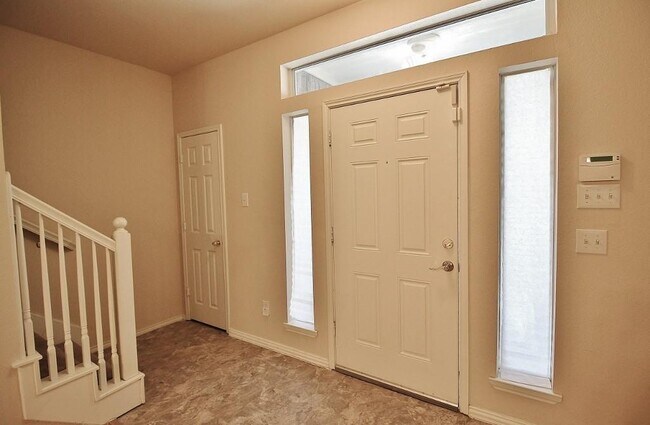 Building Photo - 5306 Bexar St