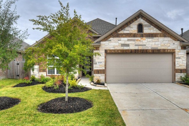 Building Photo - 21215 Flowering Dogwood Circle