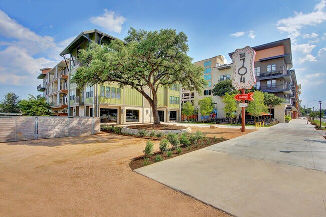 Building Photo - Chic 2-Bedroom Residences: Modern Design, ...