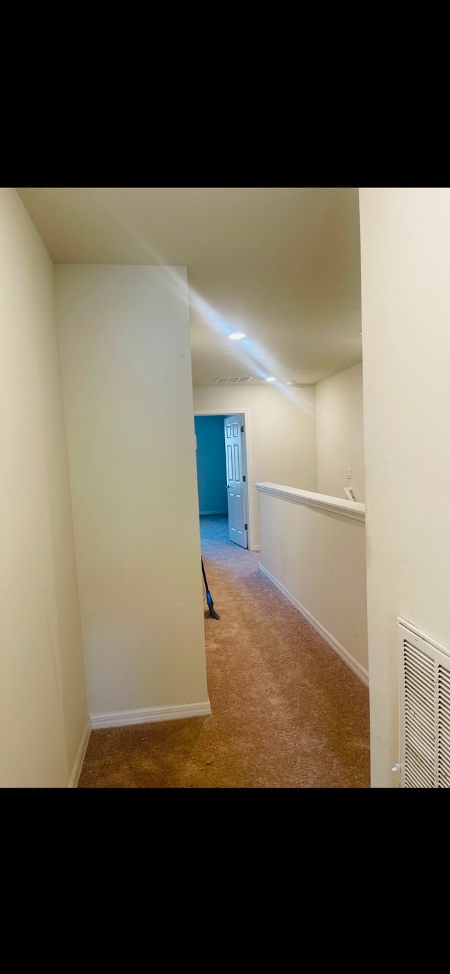 5331 Sylvester Loop, Tampa, FL 33610 Townhome Rentals in Tampa FL