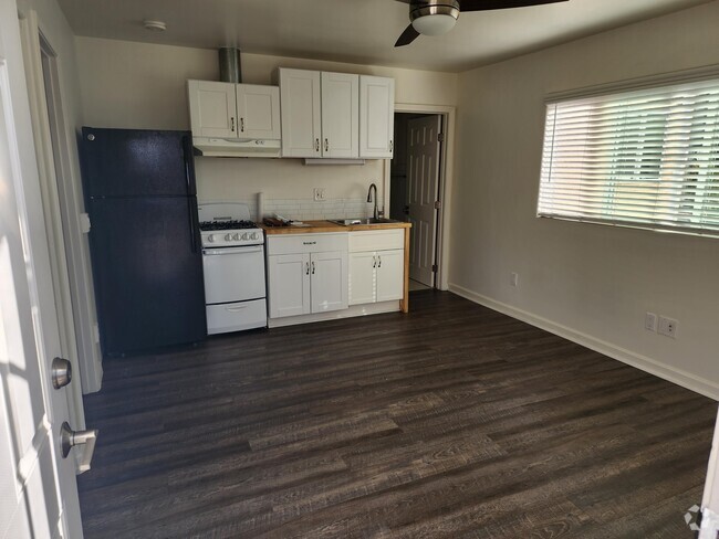 El Dorado Apartments under $2,000 - San Diego, CA - 2 Rentals ...